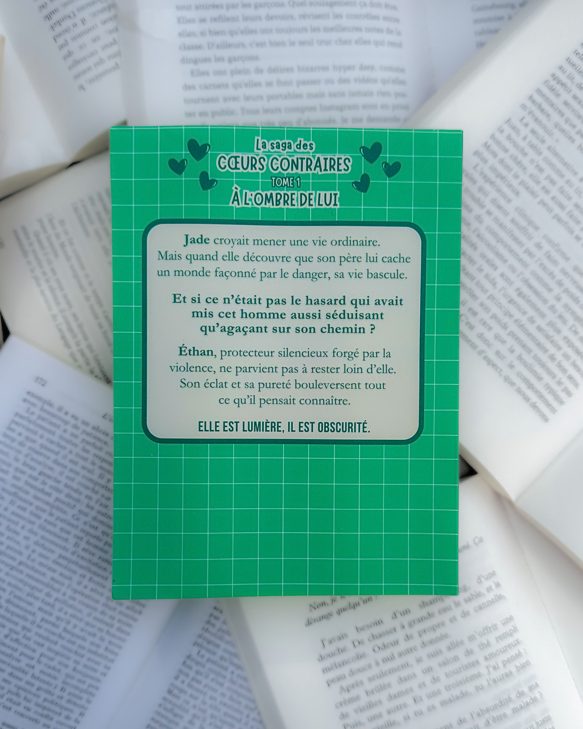 À l'ombre de lui 💚 Tome 1 💕 FAIT MAIN 📖