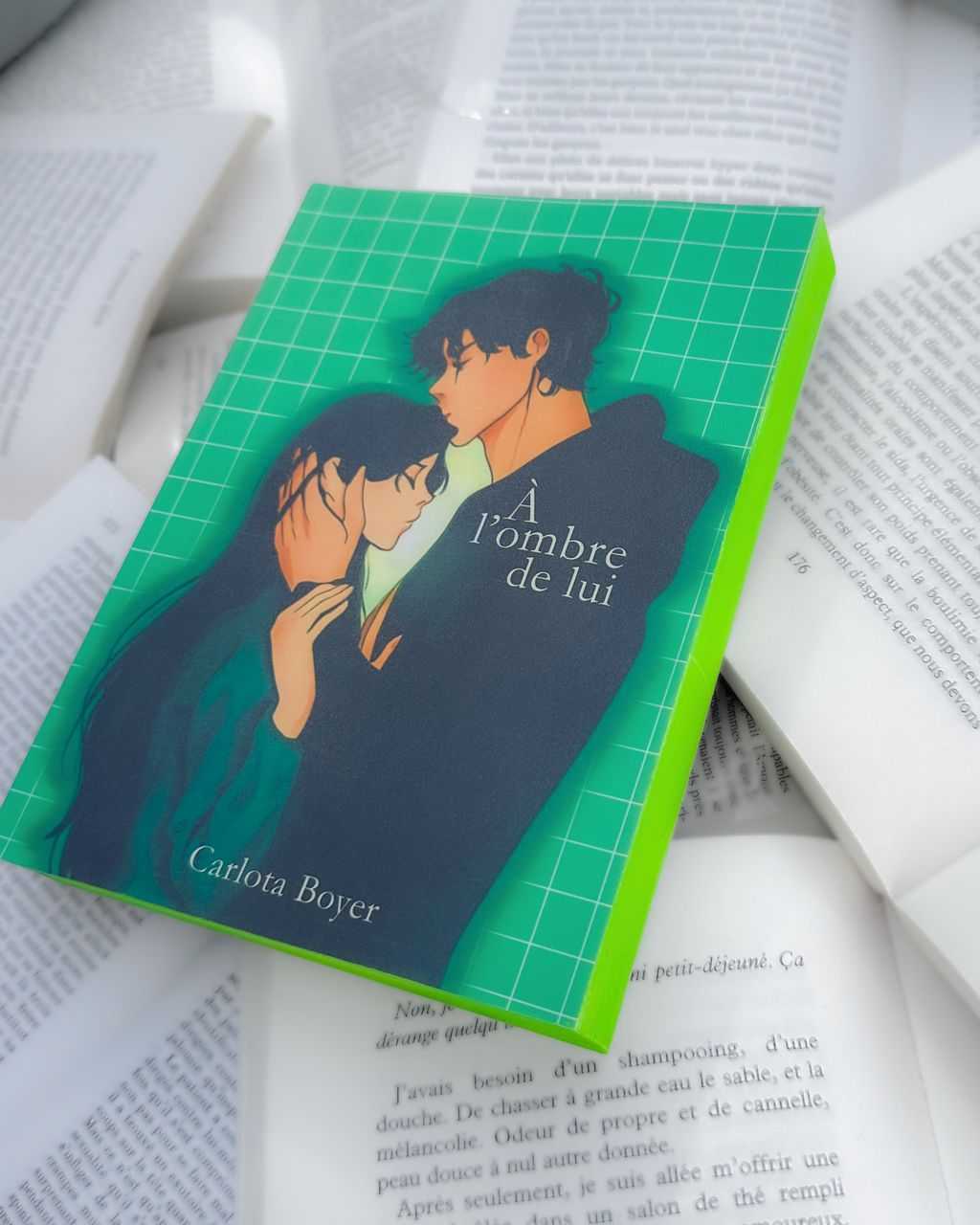 À l'ombre de lui 💚 Tome 1 💕 FAIT MAIN 📖
